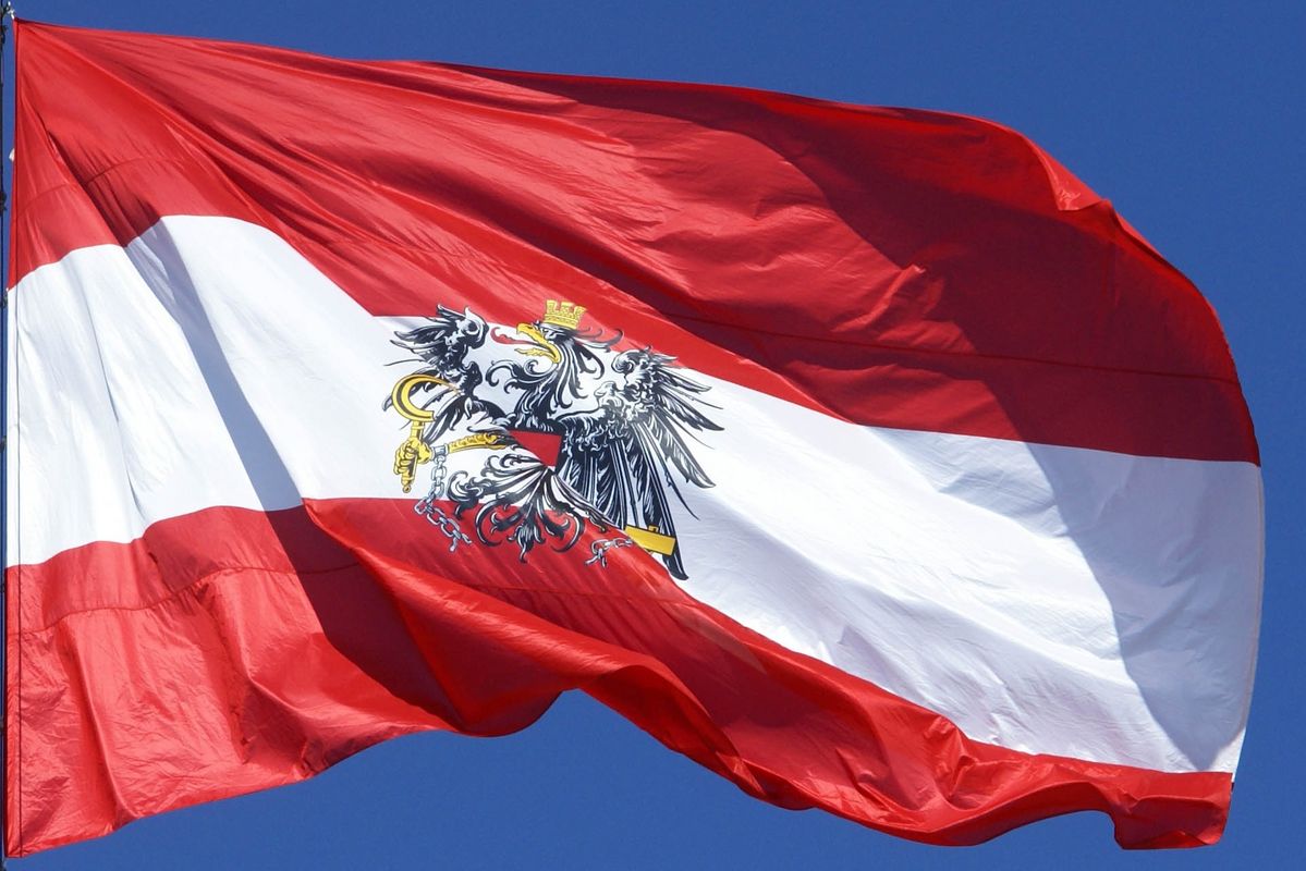 Österreich-Fahne